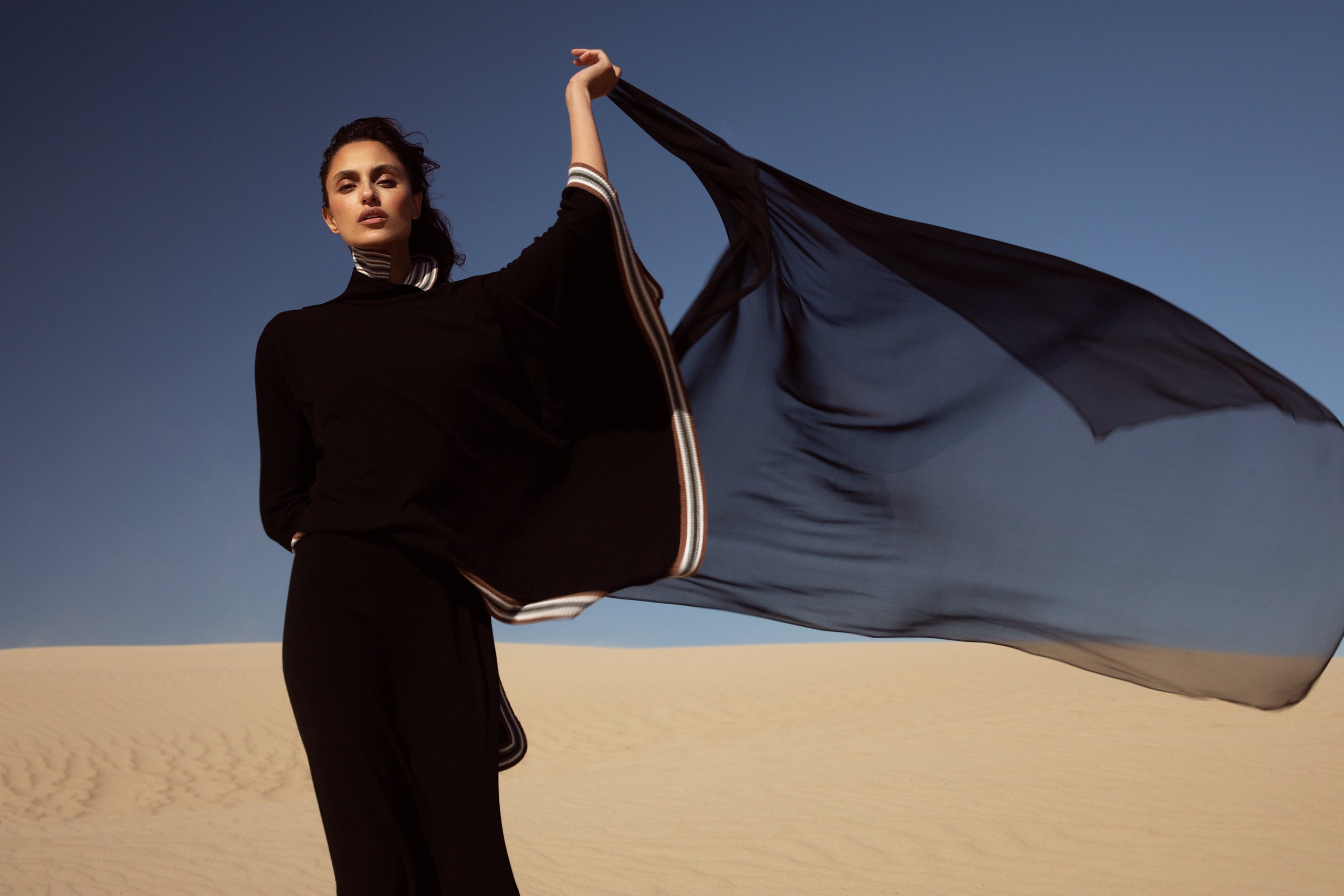 Kayanee desert scarf